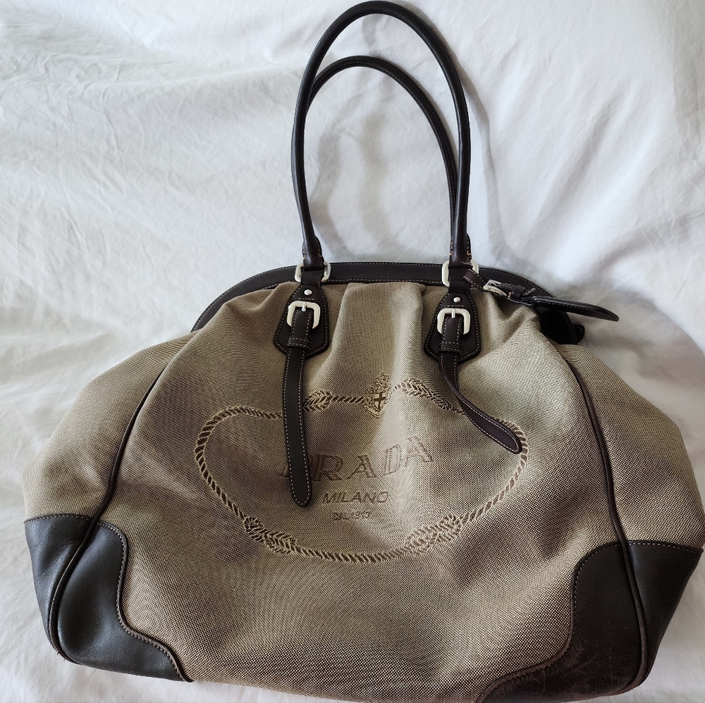 Prada handbags gently used